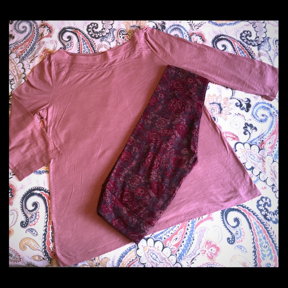 LuLaRoe leggings with Loft shirt outfit